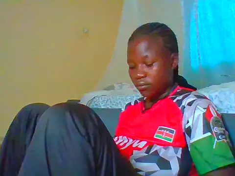 prettychic5 online show from 21, 4, 2026