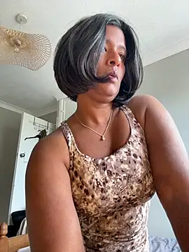 Snapshot of RoseMelanie chatting on 18, 5, 2026 RoseMelanie online show from 18, 5, 2026
