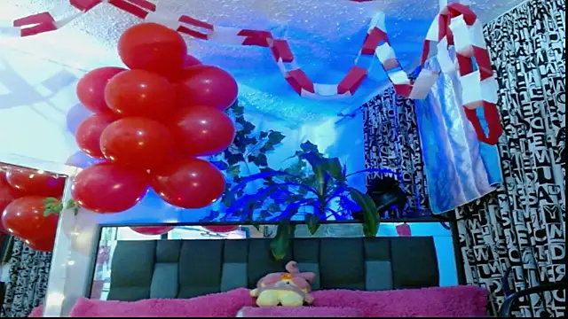 DULCE ZOE online show from 27, 2, 2025