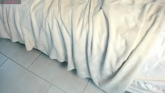 im alivys  online show from 18, 2, 2025