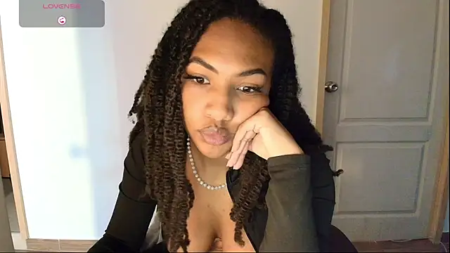 im alivys  online show from 20, 6, 2026