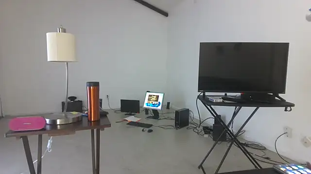 Snapshot of Peachestabby147 chatting on 11, 10, 2025 Peachestabby147 online show from 11, 10, 2025