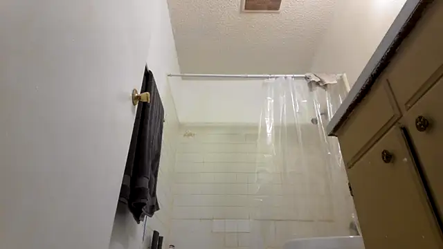 Snapshot of Peachestabby147 chatting on 20, 9, 2025 Peachestabby147 online show from 20, 9, 2025