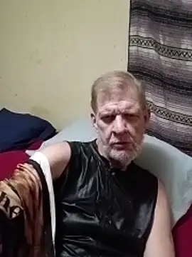 Snapshot of cmagic9 chatting on 7, 11, 2025 cmagic9 online show from 7, 11, 2025