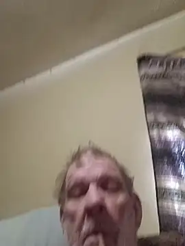 Snapshot of cmagic9 chatting on 6, 11, 2025 cmagic9 online show from 6, 11, 2025