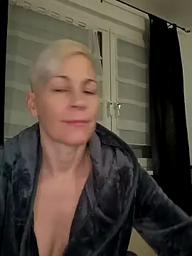 DarleenHot online show from 20, 12, 2024