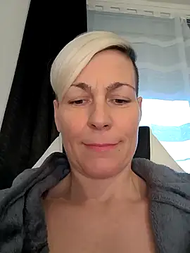 DarleenHot online show from 17, 12, 2024