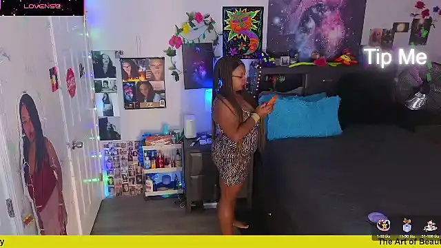 temptressbeauty24 online show from 5, 12, 2025