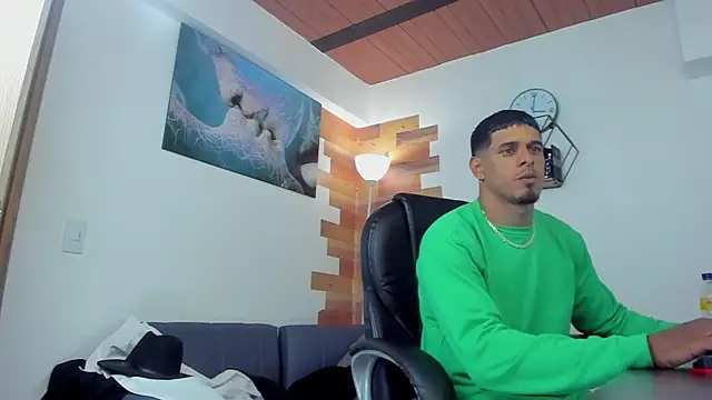 Snapshot of vincen_jose chatting on 25, 2, 2025 vincen jose online show from 25, 2, 2025