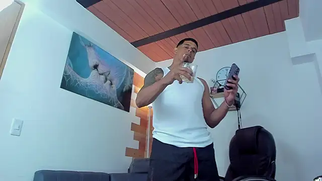 Snapshot of vincen_jose chatting on 5, 3, 2025 vincen jose online show from 5, 3, 2025