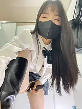 Snapshot of Asia-Lynn chatting on 13, 3, 2025 Asia-Lynn online show from 13, 3, 2025