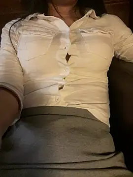 Asia-Lynn online show from 12, 7, 2026
