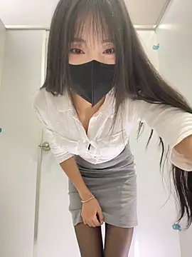 Asia-Lynn online show from 11, 5, 2026