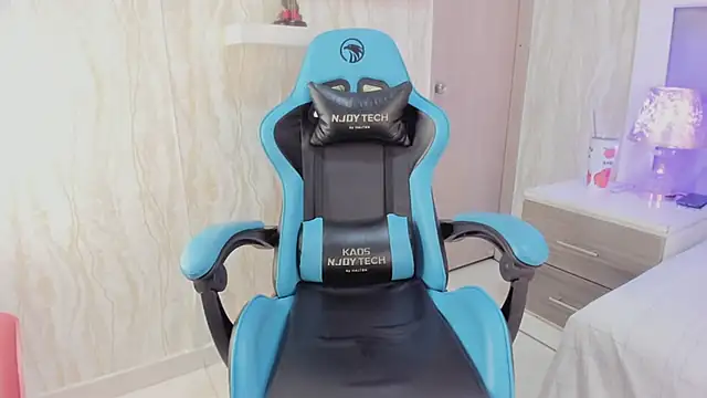 SussyRoss online show from 23, 10, 2025