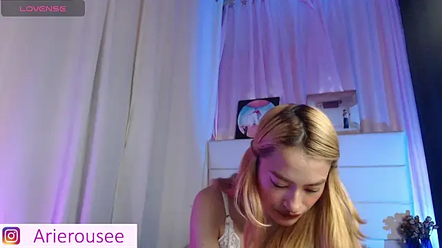 arie rousee sub online show from 9, 10, 2025