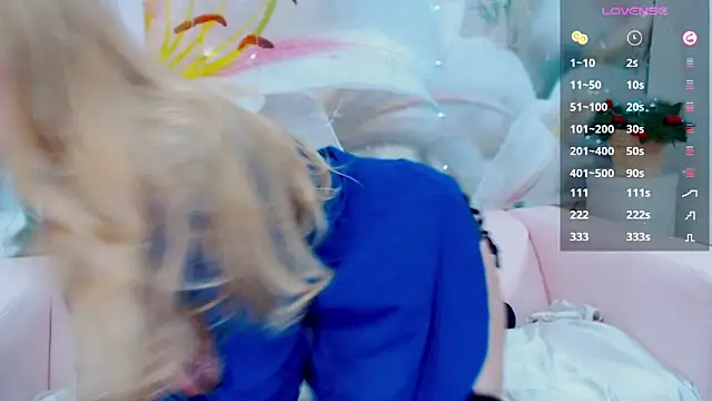 Lilly Diaz online show from 5, 3, 2025