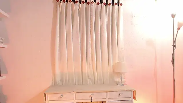  Kim  M online show from 5, 3, 2026