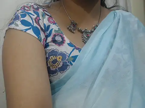Lovely Siri 23 online show from 4, 7, 2026