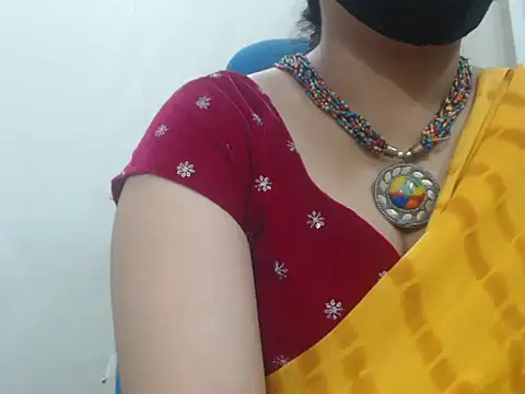Lovely Siri 23 online show from 10, 7, 2026