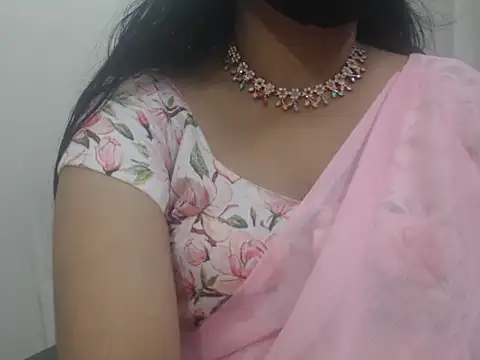 Lovely Siri 23 online show from 21, 5, 2026
