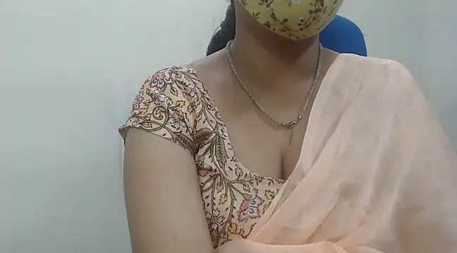 Lovely Siri 23 online show from 20, 2, 2025