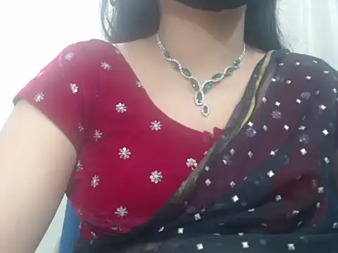 Lovely Siri 23 online show from 3, 6, 2026