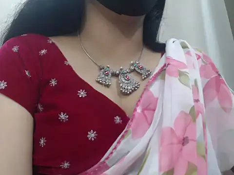 Lovely Siri 23 online show from 6, 8, 2026