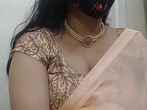 Lovely Siri 23 online show from 14, 12, 2025