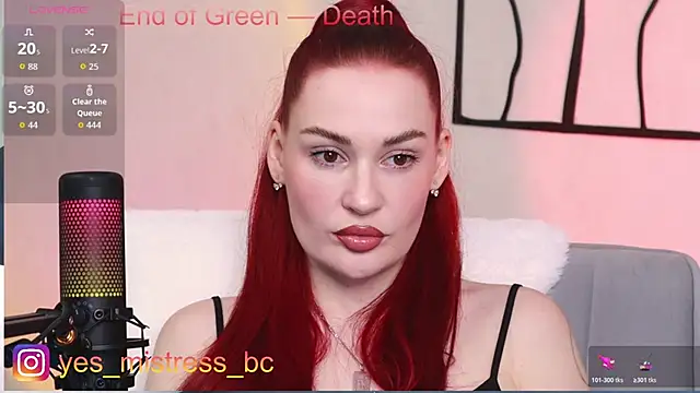 Snapshot of Vicky_Fetish chatting on 27, 2, 2026 Vicky Fetish online show from 27, 2, 2026