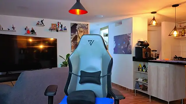 Michael Diamond online show from 10, 4, 2026