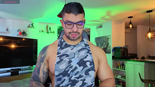 Michael Diamond online show from 2, 11, 2025