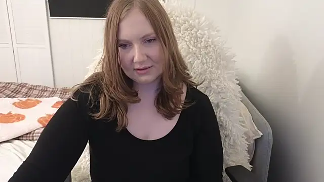 Snapshot of lilleambi chatting on 5, 12, 2025 lilleambi online show from 5, 12, 2025