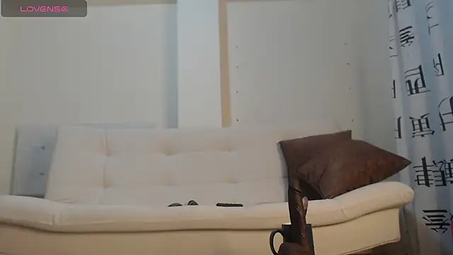 ammarahot7777 online show from 23, 11, 2025