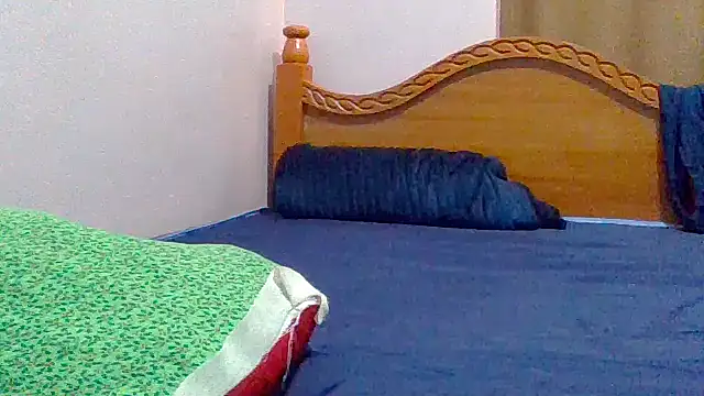 sweet-fancy online show from 8, 4, 2026