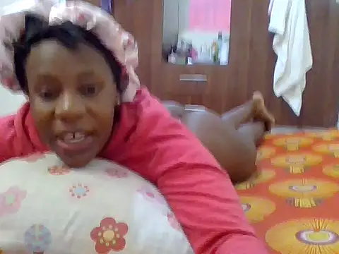 sweet-fancy online show from 16, 11, 2025