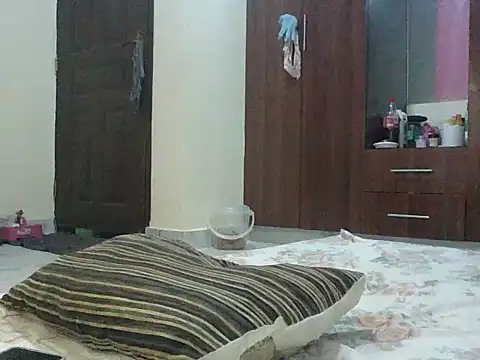 sweet-fancy online show from 22, 10, 2025