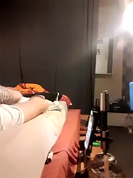 PIercingBoy38 online show from 28, 2, 2025