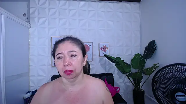 Valentinaa mature online show from 29, 11, 2025