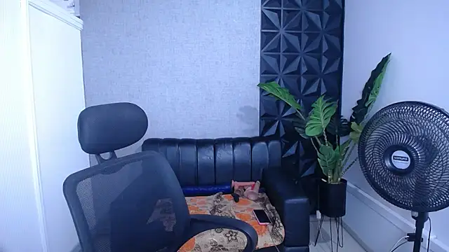 Valentinaa mature online show from 25, 3, 2026