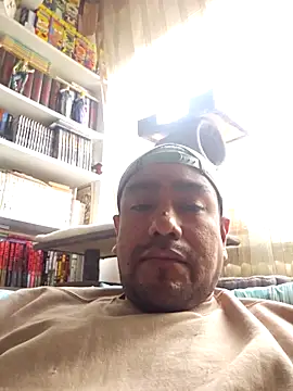 Snapshot of Motherandson chatting on 4, 3, 2026 Motherandson online show from 4, 3, 2026