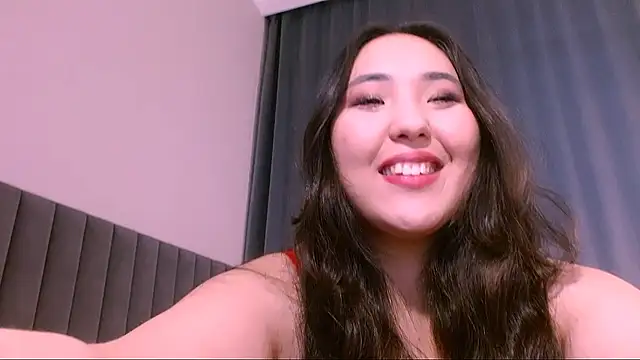 monabooty online show from 5, 12, 2024