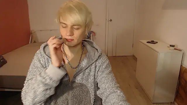 Oliver sweet  online show from 8, 1, 2026