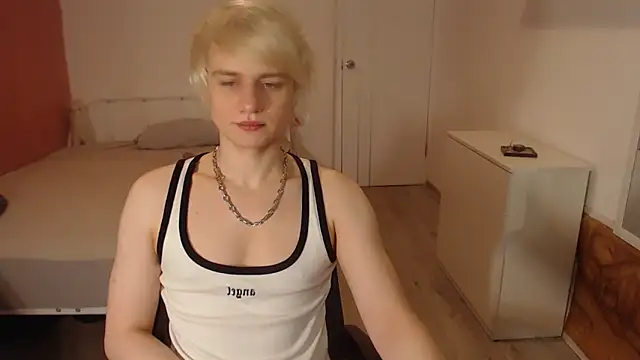 Snapshot of Oliver_sweet_ chatting on 5, 2, 2026 Oliver sweet online show from 5, 2, 2026