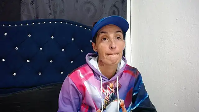 Snapshot of anyu1306 chatting on 27, 2, 2025 anyu1306 online show from 27, 2, 2025