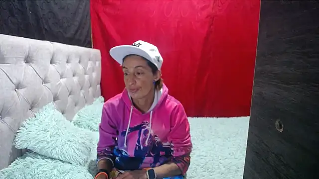 Snapshot of anyu1306 chatting on 9, 10, 2025 anyu1306 online show from 9, 10, 2025