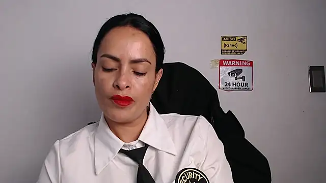 Snapshot of susana07 chatting on 22, 6, 2026 susana07 online show from 22, 6, 2026
