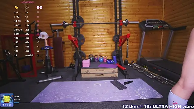 capchick online show from 18, 9, 2025