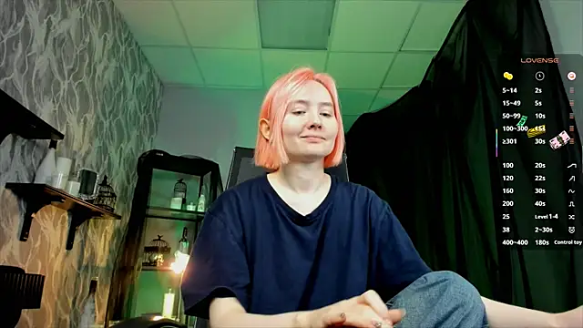 ReiYosimoto online show from 3, 10, 2025