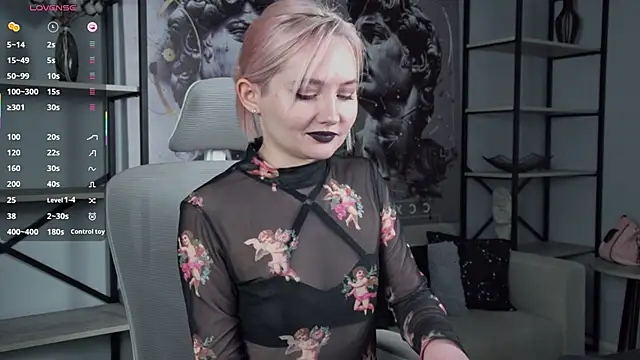 ReiYosimoto online show from 13, 11, 2025