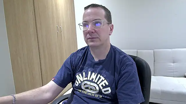 BrettJ81 online show from 23, 9, 2025